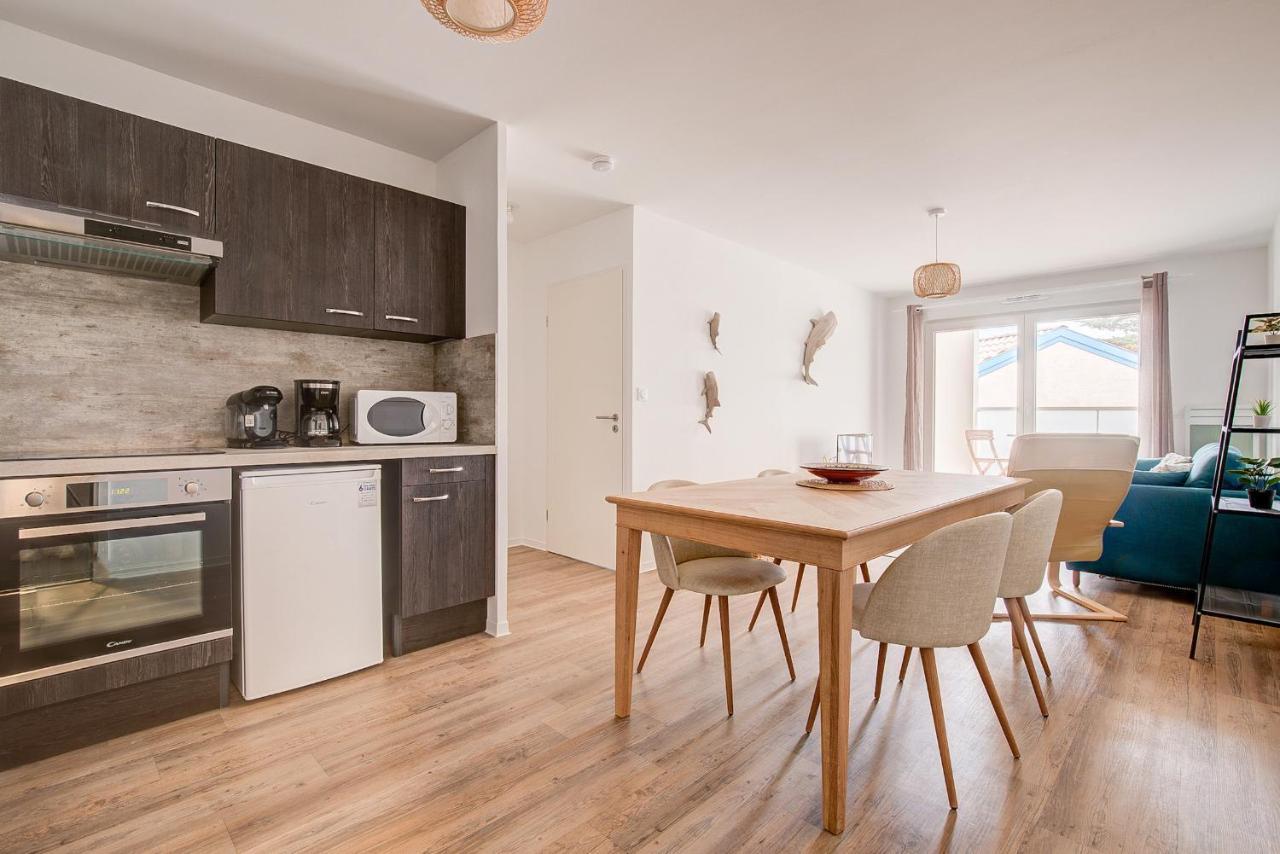 Ressourcez-Vous Dans Ce Bel Appartement A Lacanau Bagian luar foto